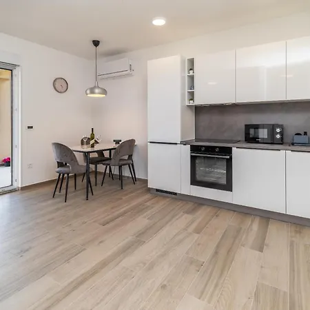 Krtica 1 Apartamento Vrbnik (Primorje-Gorski Kotar)
