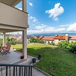 Krtica 1 Apartamento Vrbnik (Primorje-Gorski Kotar)